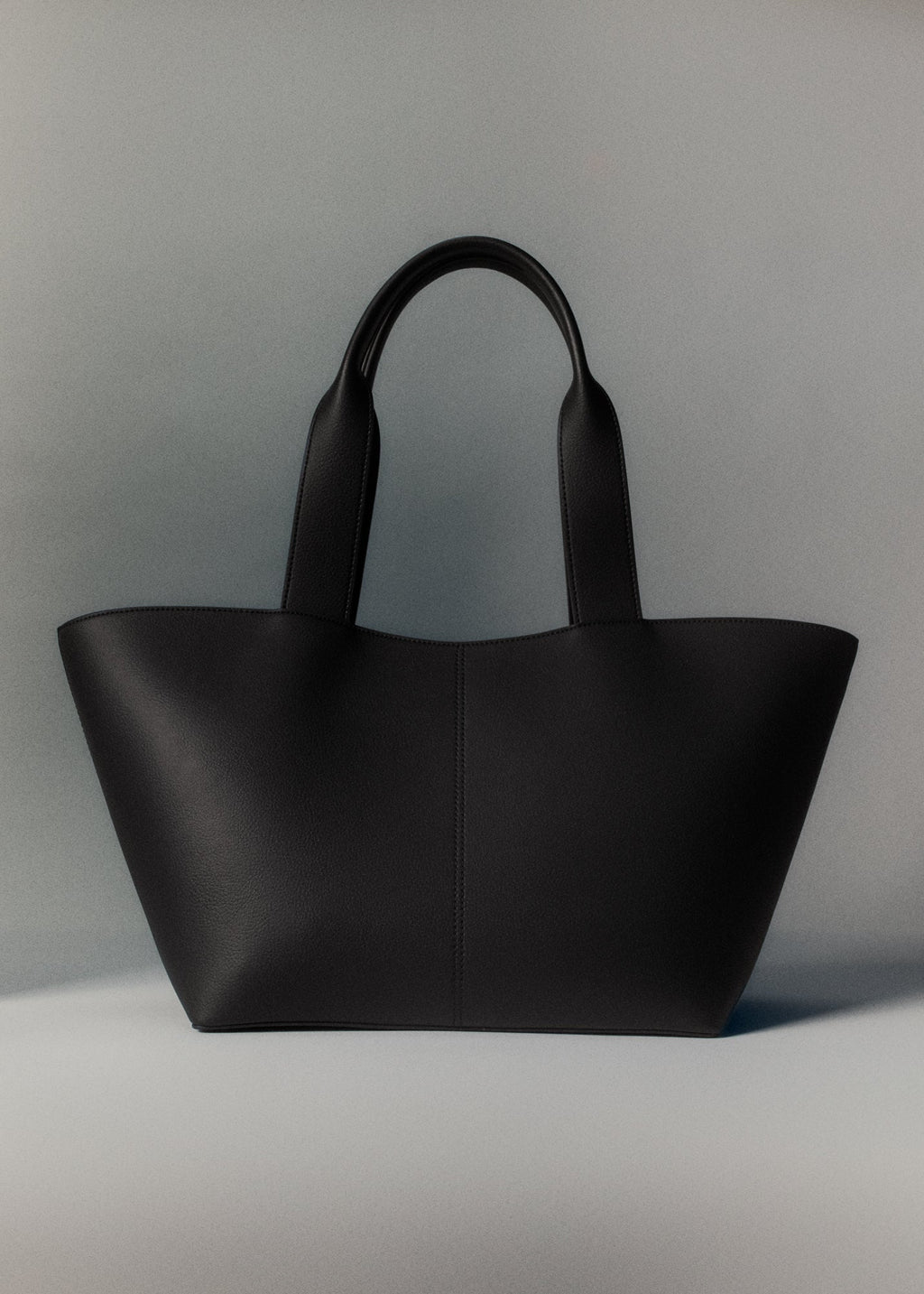 Bleecker Tote Black