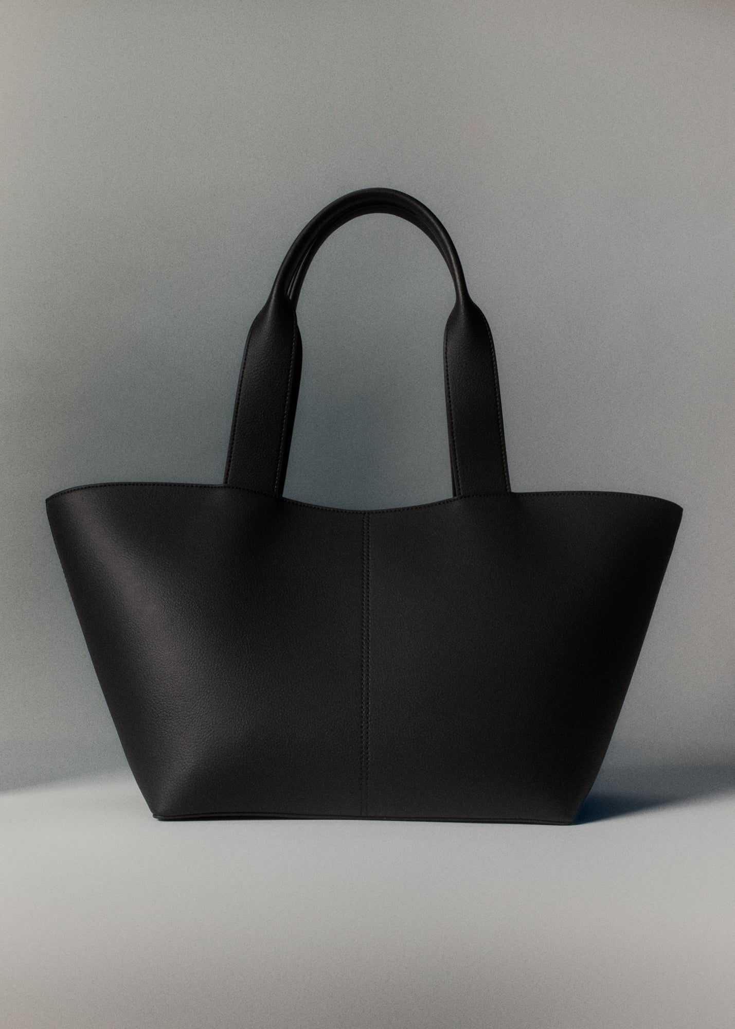 Bleecker Tote Black