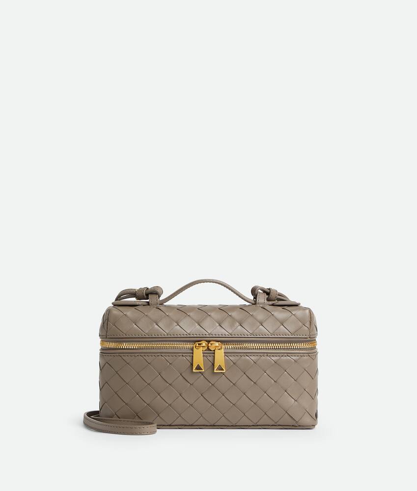 Maison Woven Vanity Bag - Pinecone